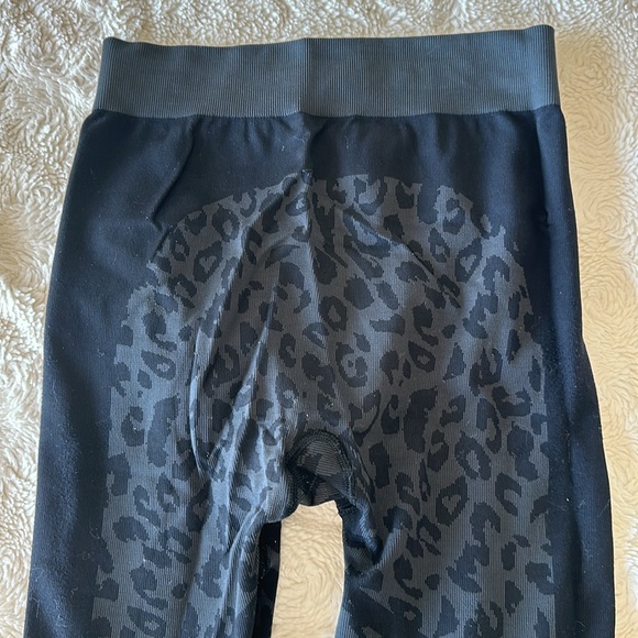 [Sweaty Betty] Ski Base Layer Leggings - Picture 5 of 8